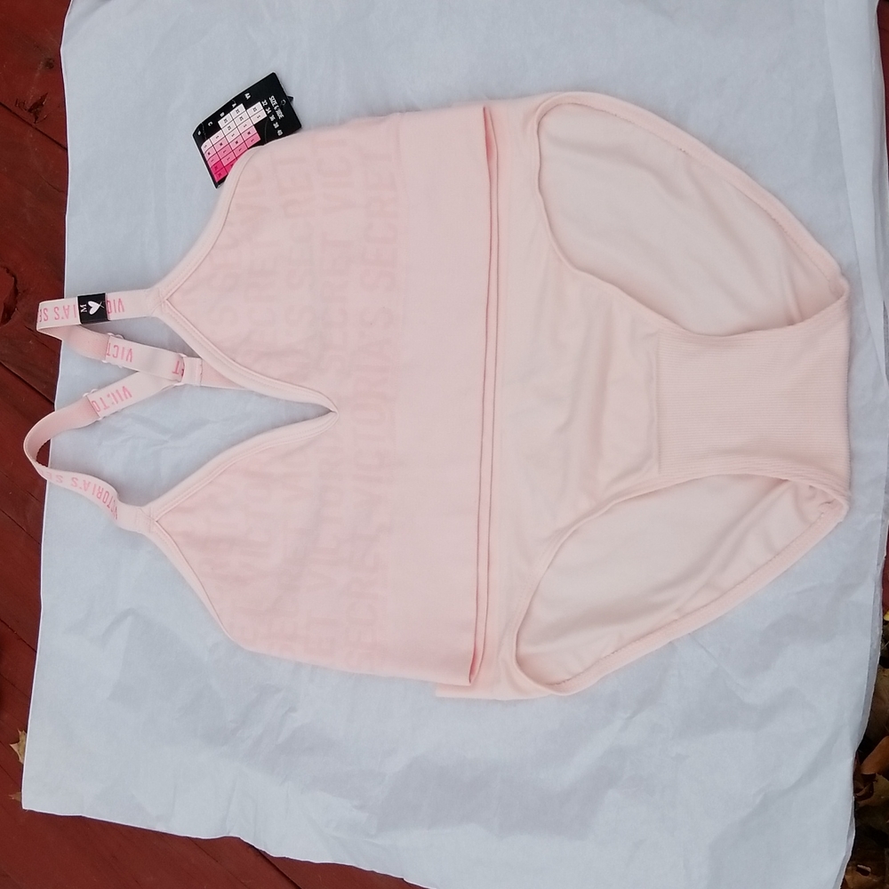 VS Perfect Comfort bra and panty.